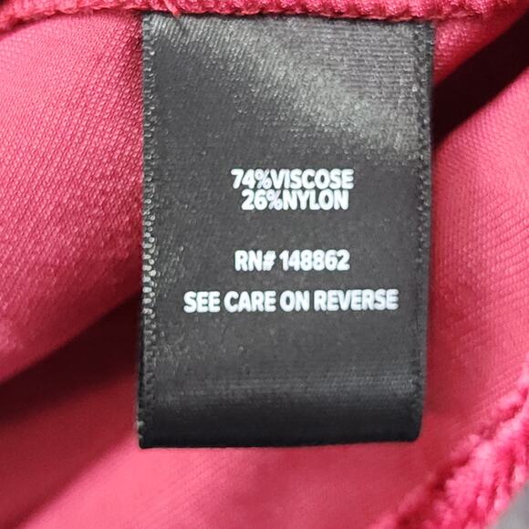 NEW Torrid Top Womens 2 2X 18/20 Red Sophie Velvet Swing Cami V-Neck Stretch - Picture 6 of 11